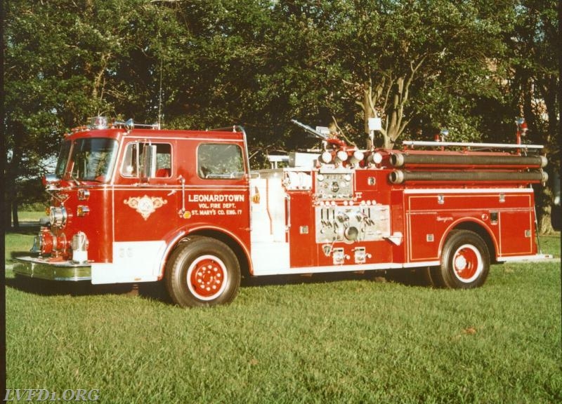 1971: Engine 17 delivered, this engine became well known for it pumping ability at many of the major fires in the county and was also known for it great sound when it left the station. The Pride oof Seagrave. 